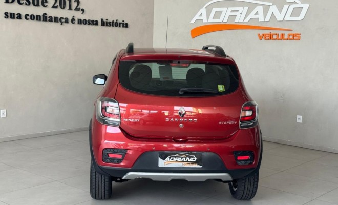 SANDERO STEPWAY 1.6 2015 - Só 81 Mil Km, Completo e com Pneus Novos!-1