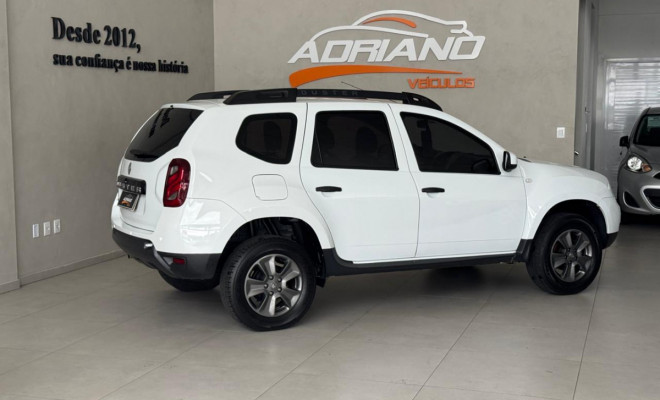 DUSTER Expression 1.6 2018 - SUV Alta, Robusta e Completa para o Dia a Dia!-15
