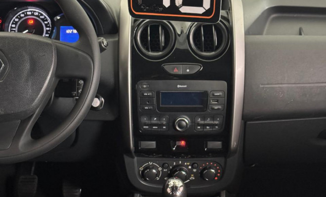 DUSTER Expression 1.6 2018 - SUV Alta, Robusta e Completa para o Dia a Dia!-5