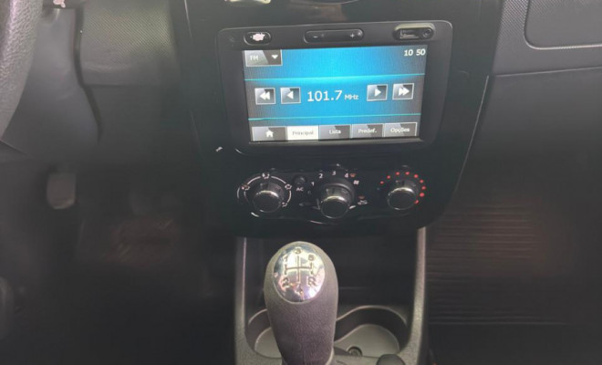 SANDERO STEPWAY 1.6 2014 - Só 102 Mil Km, Completo e com Visual Aventureiro!-5