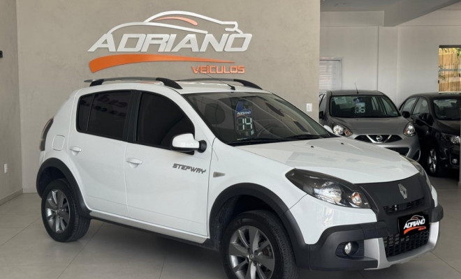 SANDERO STEPWAY 1.6 2014 - Só 102 Mil Km, Completo e com Visual Aventureiro!-14