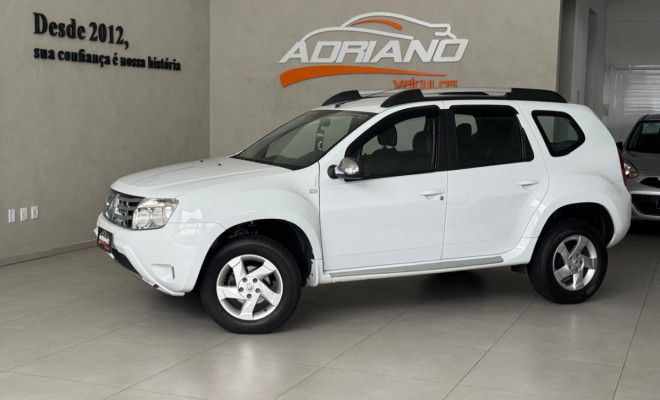 DUSTER Dynamique 1.6 Mec. 2015 - Completíssima, com Couro e Multimídia!-14
