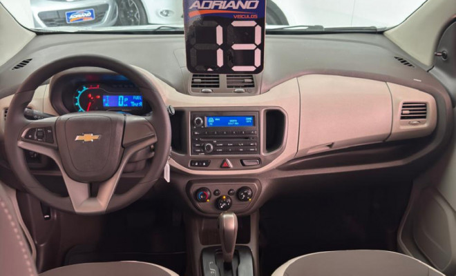 SPIN LT 1.8 Aut. 2013 - Automática, Completa e Espaço pra Família Toda!-5
