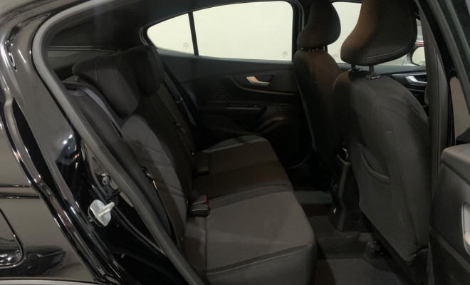Fiat Fastback Audace 200 TB Aut (Hibrído) 2026 Flex-13