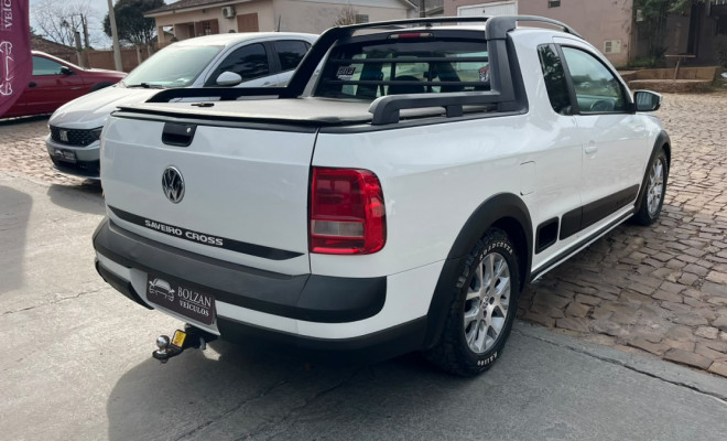 VW - VolksWagen Saveiro CROSS 1.6 Mi Total Flex 8V CE 2014 Flex-2