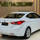 Hyundai Elantra GLS 1.8 16V Aut. 2013 Gasolina-4