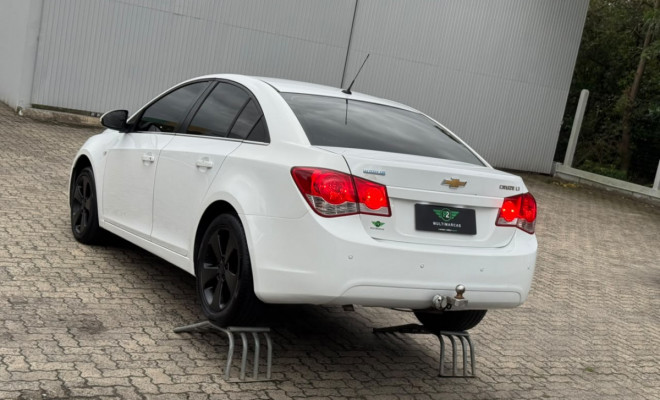 GM - Chevrolet CRUZE LT 1.8 16V FlexPower 4p Mec. 2015 Flex-3