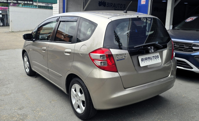 Honda Fit LX 1.4 2010 | Completo | Econômico | Guarujá-3