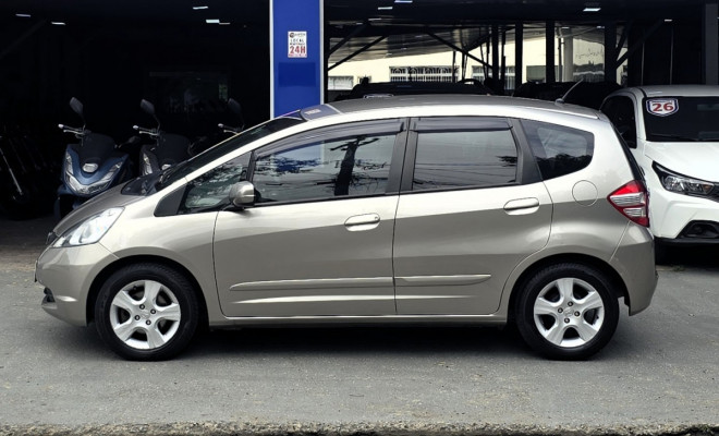 Honda Fit LX 1.4 2010 | Completo | Econômico | Guarujá-2
