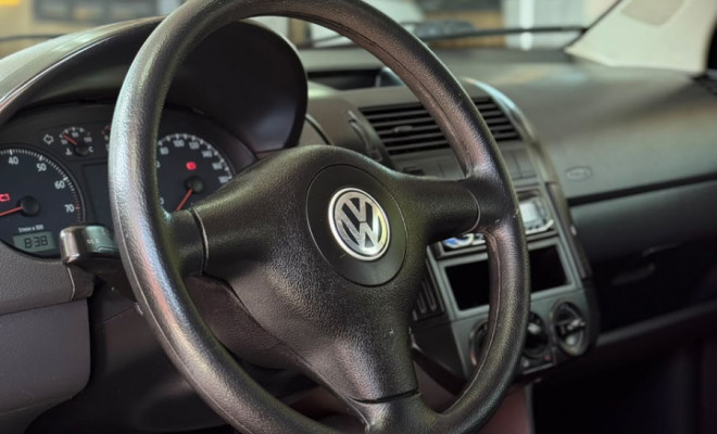 VW - VolksWagen Polo SPORTLINE 1.6 Mi Total Flex 8V 5p 2007 Flex-8