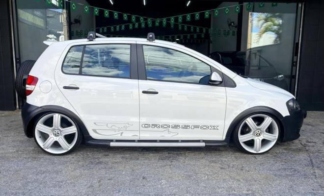 VW - VolksWagen CROSSFOX 1.6 Mi Total Flex 8V 5p 2009 Flex-13