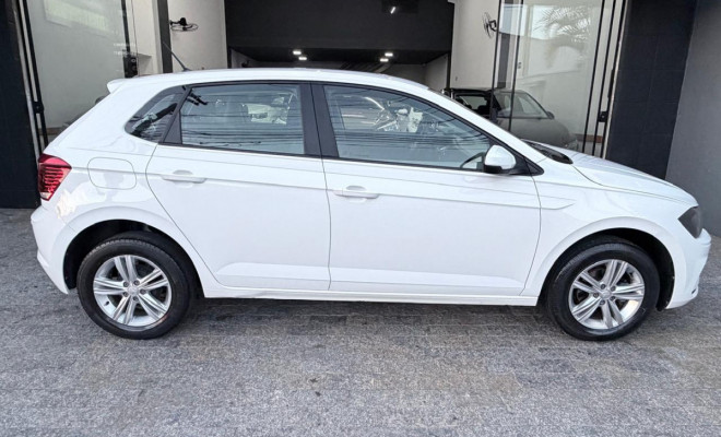 VW - VolksWagen Polo 1.0 Flex 12V 5p 2018 Flex-8