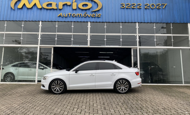 Audi A3 Sed. Ambition 2.0 TSFI 220cv S-tronic 2016 Gasolina
