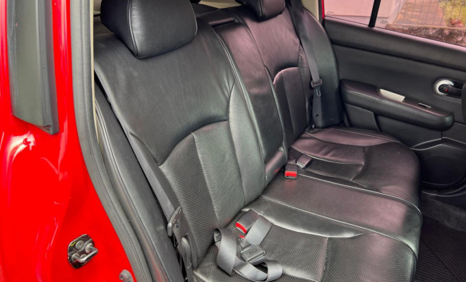 Nissan TIIDA SL 1.8/1.8 Flex 16V Aut. 2012 Flex-9