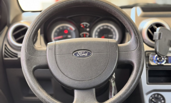 Ford Fiesta 1.0 8V Flex/Class 1.0 8V Flex 5p 2011 Flex-5