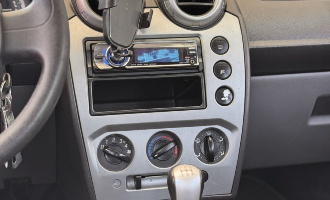 Ford Fiesta 1.0 8V Flex/Class 1.0 8V Flex 5p 2011 Flex-10