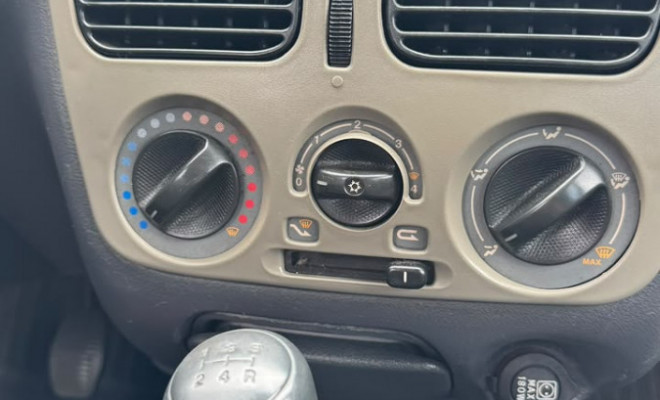 Fiat Palio Celebration 1.0 Fire Flex 8V 4p 2008 Flex-9