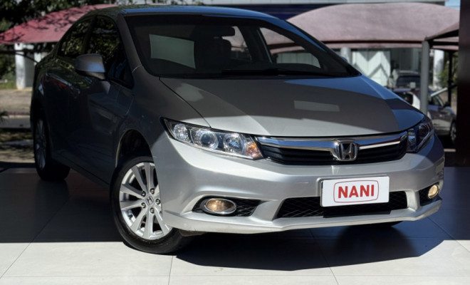 Honda Civic Sedan LXS 1.8/1.8 Flex 16V Aut. 4p 2014 Flex-1