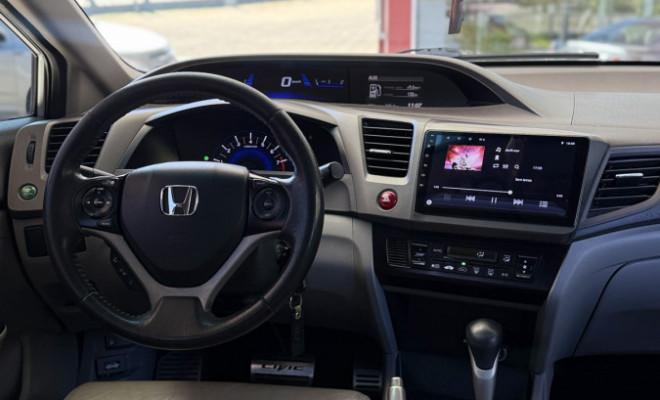 Honda Civic Sedan LXS 1.8/1.8 Flex 16V Aut. 4p 2014 Flex-10