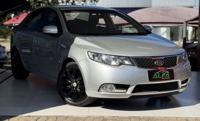 Kia Motors Cerato 1.6 16V Aut. 2013 Flex-1