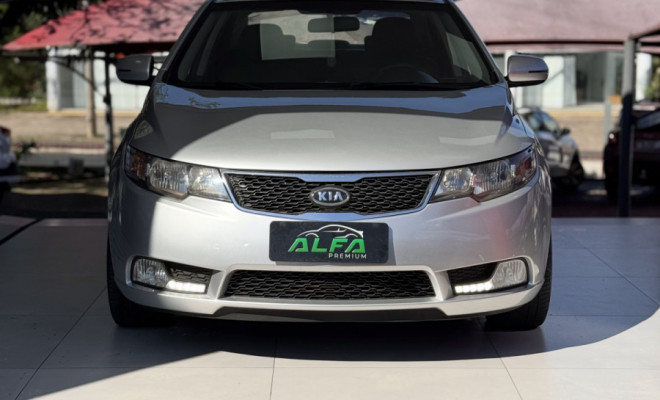 Kia Motors Cerato 1.6 16V Aut. 2013 Flex-0