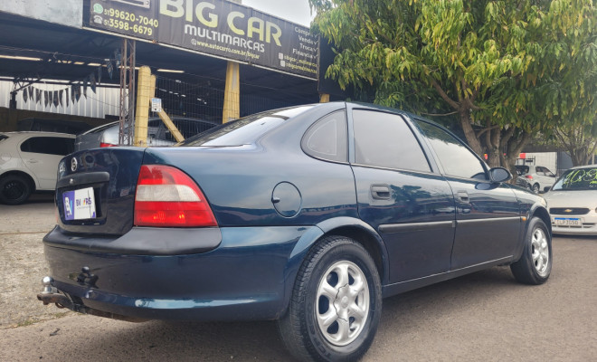GM - Chevrolet Vectra GLS/Expres.2.2/ 2.0 e 2.0 CD 8V 1998 Gasolina-8