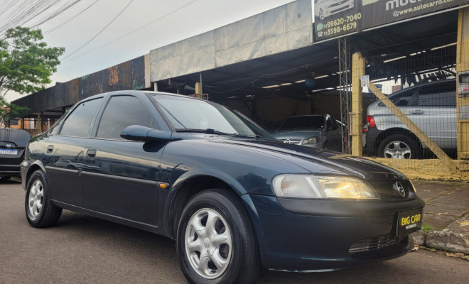 GM - Chevrolet Vectra GLS/Expres.2.2/ 2.0 e 2.0 CD 8V 1998 Gasolina-9