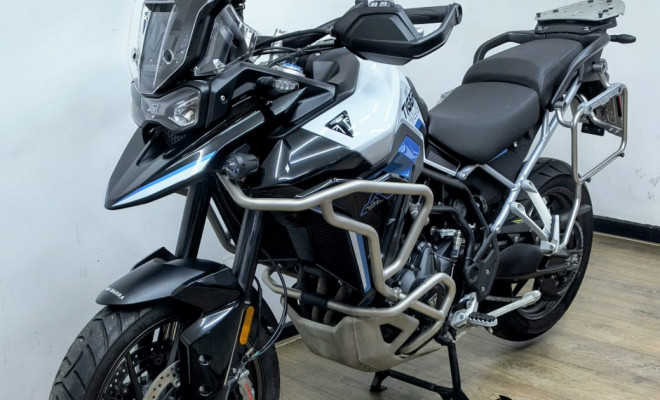 TRIUMPH TIGER 900 ALPINE Edition 2026 Gasolina-2