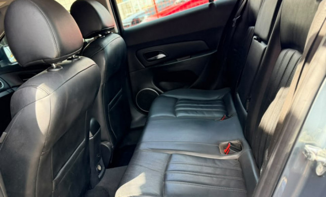 GM - Chevrolet CRUZE LT 1.8 16V FlexPower 4p Aut. 2012 Flex-9