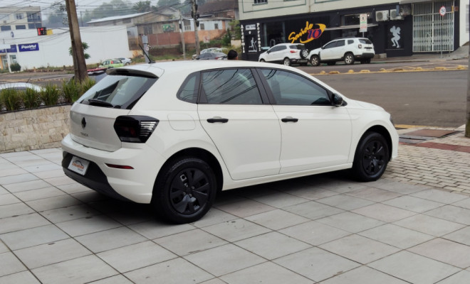 VW - VolksWagen Polo Track 1.0 Flex 12V 5p 2024 Flex-1