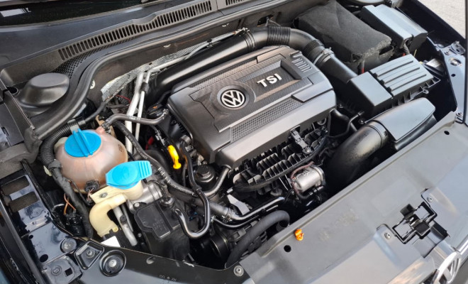 VW - VolksWagen JETTA Highline 2.0 TSI 16V 4p Tiptronic 2013 Flex-21