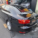 VW - VolksWagen JETTA Highline 2.0 TSI 16V 4p Tiptronic 2013 Flex-16