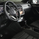 VW - VolksWagen TIGUAN Allspac R-Line 300 TSI 2.0  2025 Gasolina-5