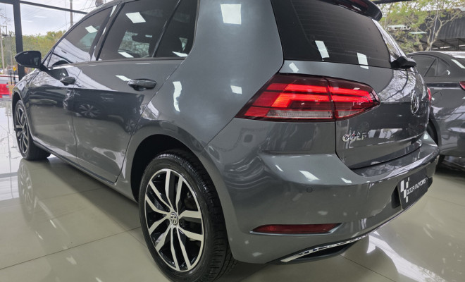 VW - VolksWagen Golf Comfort. 200 TSI 1.0 Flex 12V Aut. 2018 Flex-3