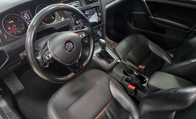 VW - VolksWagen Golf Comfort. 200 TSI 1.0 Flex 12V Aut. 2018 Flex-8