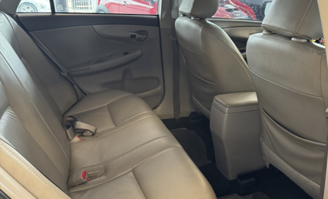 Toyota Corolla XLi 1.6 16V 110cv Aut. 2010 Flex-17