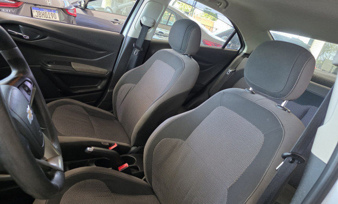 GM - Chevrolet PRISMA Sed. LT 1.4 8V FlexPower 4p 2016 Flex-4