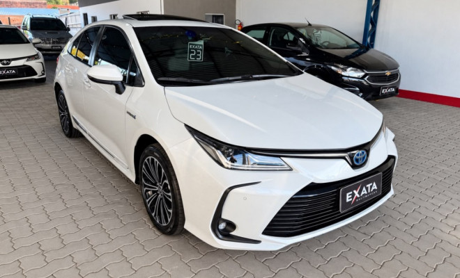 COROLLA ALTIS PREMIUM HÍBRIDO 1.8 AUT.