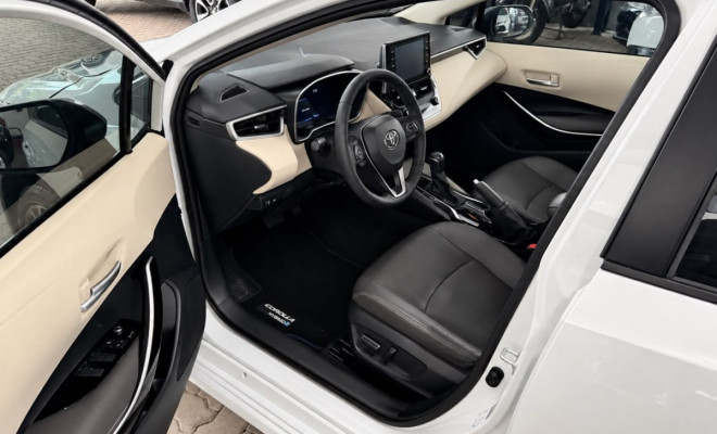 COROLLA ALTIS PREMIUM HÍBRIDO 1.8 AUT.-2