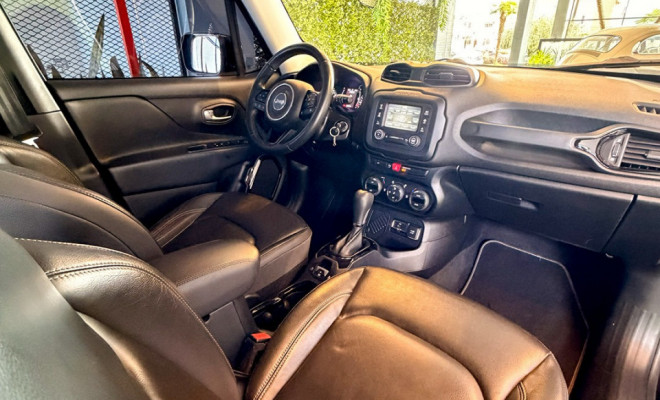 Jeep Renegade Night Eagle 1.8 4x2  Flex Aut. 2018-2