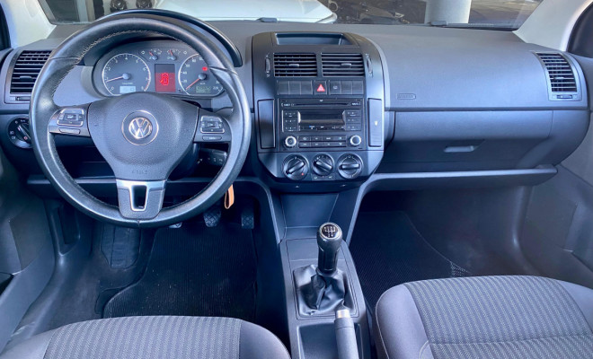 VW - Polo Sedan 1.6 Mi 8V - 2014-4