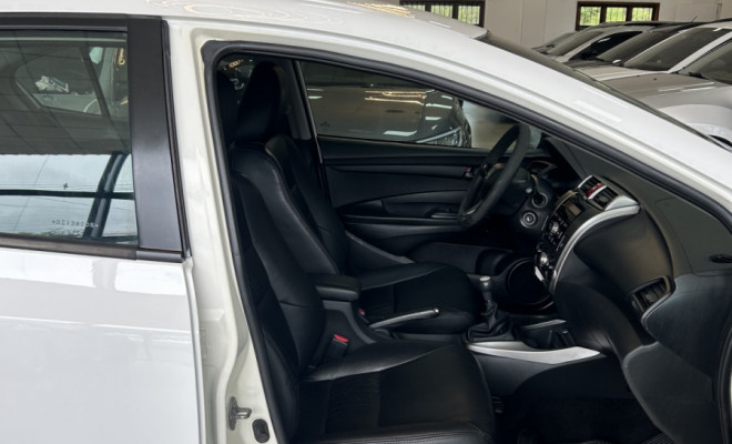 Honda CITY Sedan LX 1.5 Flex 16V 4p Mec. 2013 Flex-8