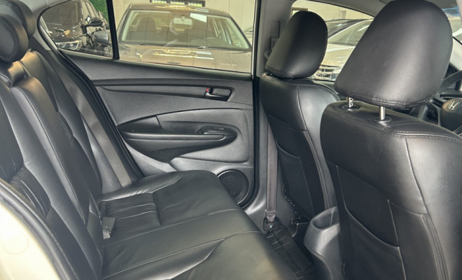 Honda CITY Sedan LX 1.5 Flex 16V 4p Mec. 2013 Flex-6