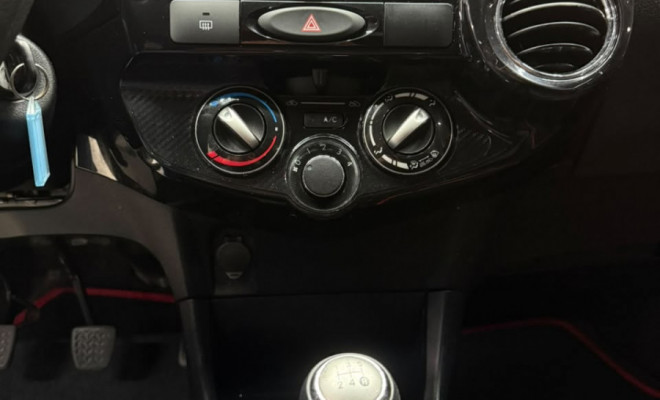 Toyota ETIOS XS 1.5 Flex 16V 5p Mec. 2014-9