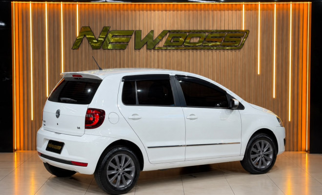 VW - VolksWagen Fox PRIME/Higli. 1.6 Total Flex 8V 5p 2011 Flex-0