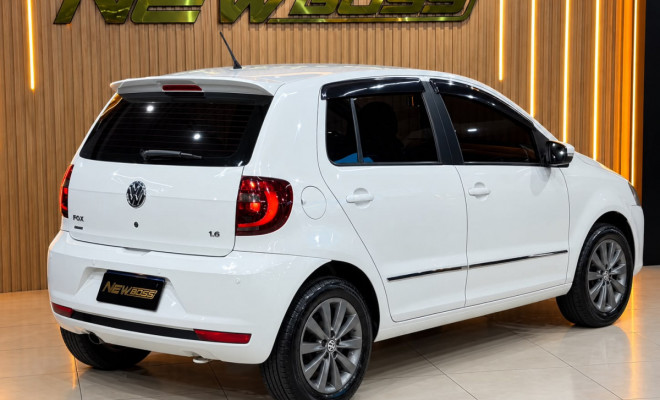VW - VolksWagen Fox PRIME/Higli. 1.6 Total Flex 8V 5p 2011 Flex-4
