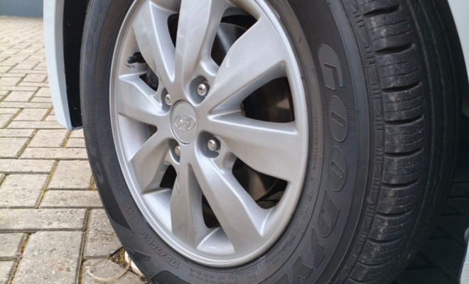 Hyundai HB20S Premium 1.6 Flex 16V Aut. 4p 2015 Flex-3