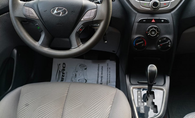 Hyundai HB20S Premium 1.6 Flex 16V Aut. 4p 2015 Flex-4
