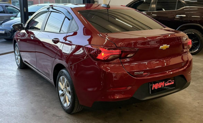 GM - Chevrolet ONIX SEDAN Plus LT 1.0 12V TB Flex Mec. 2020 Flex-1
