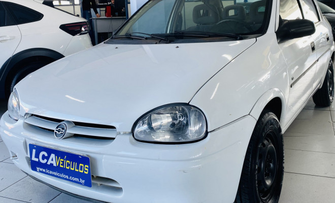 GM - Chevrolet Corsa Sedan GL 1.6  MPFI 4p 1997 Gasolina-0